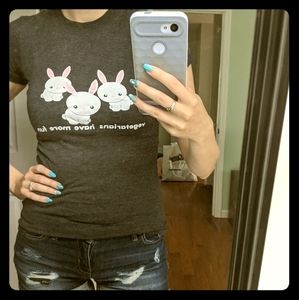 Logo T-shirt bunnies vegaterians have more fun